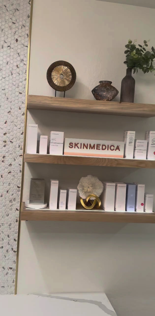 Video: close-up of stocked white oak retail shelves