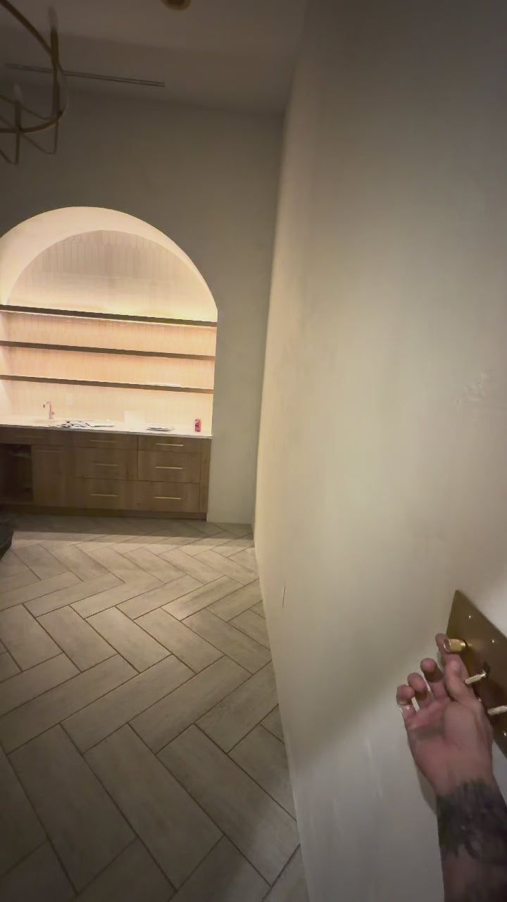 Video: the original walkthrough — shelves glowing, dimming shown on the wall control